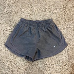 Gray Nike shorts / size XS